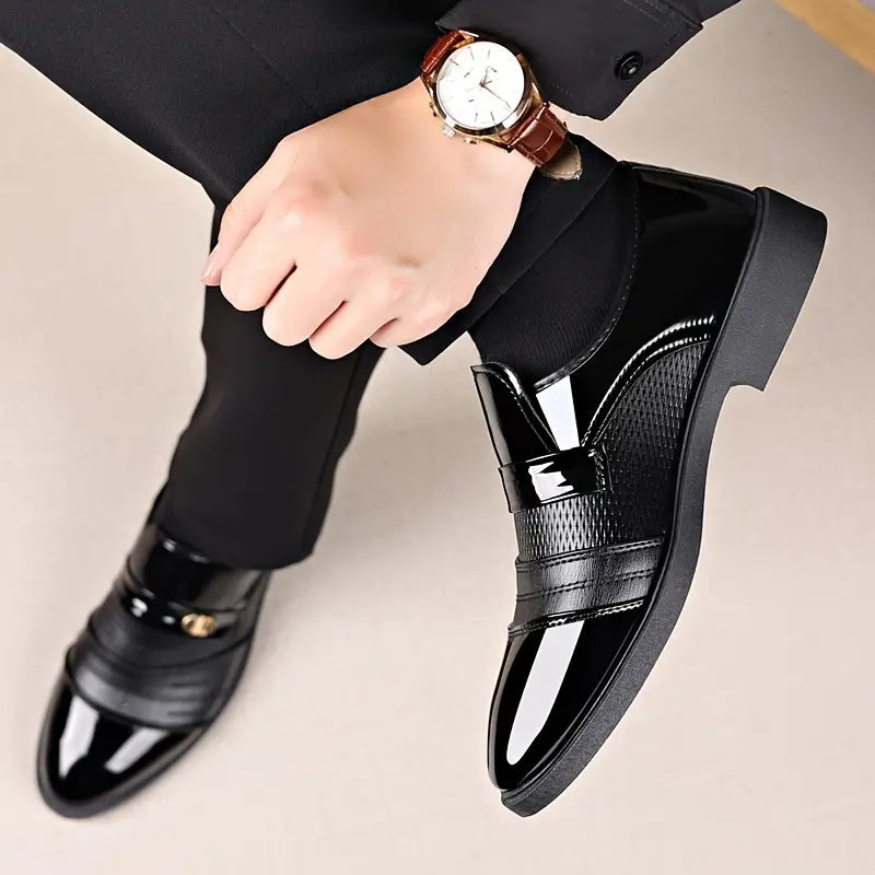 ✨⚫ Shining Black™ -  Premium Slip-Ons 👞 | FLAT 45%🔥